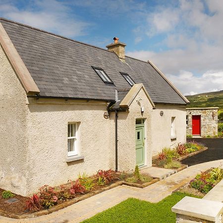 Villa The Hawthorn Doolin Esterno foto